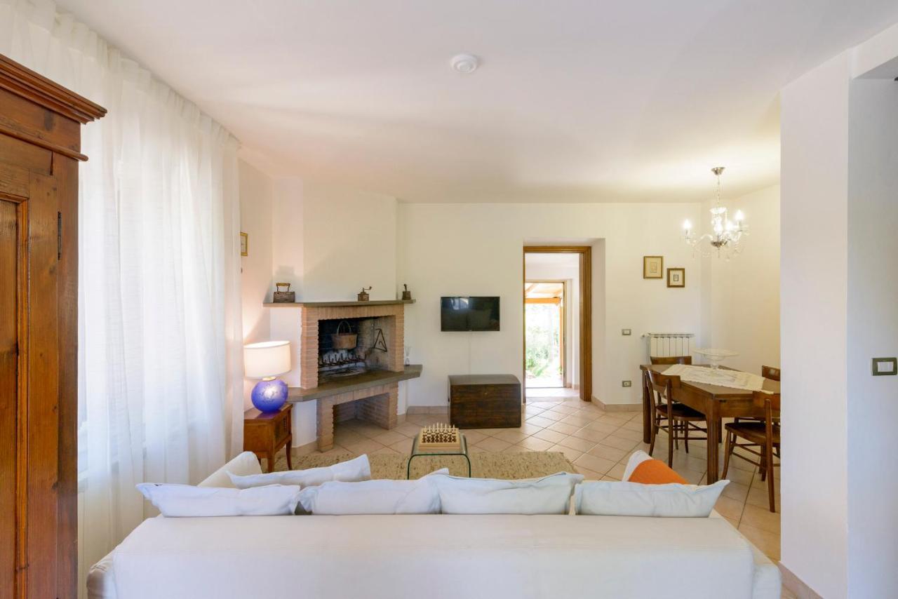 Casa Vacanze San Vittorino Gubbio Exterior foto